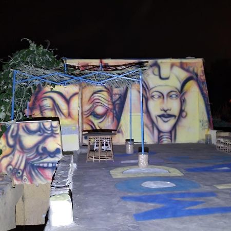 Modos Place Luxor Bagian luar foto