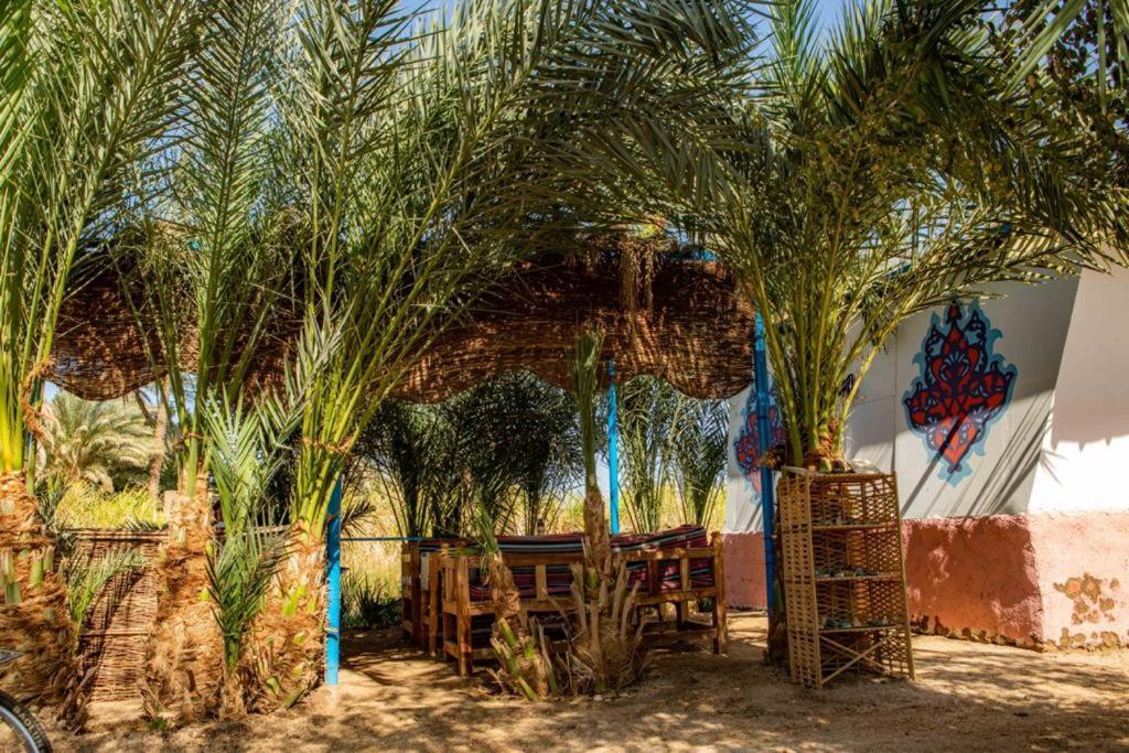 Modos Place Luxor Bagian luar foto